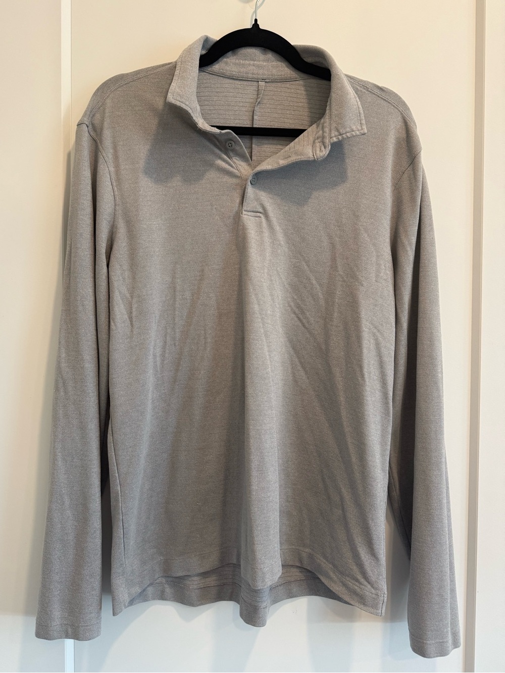 lululemon athletica Men's Evolution Long-Sleeve Polo in Light Gray Size L